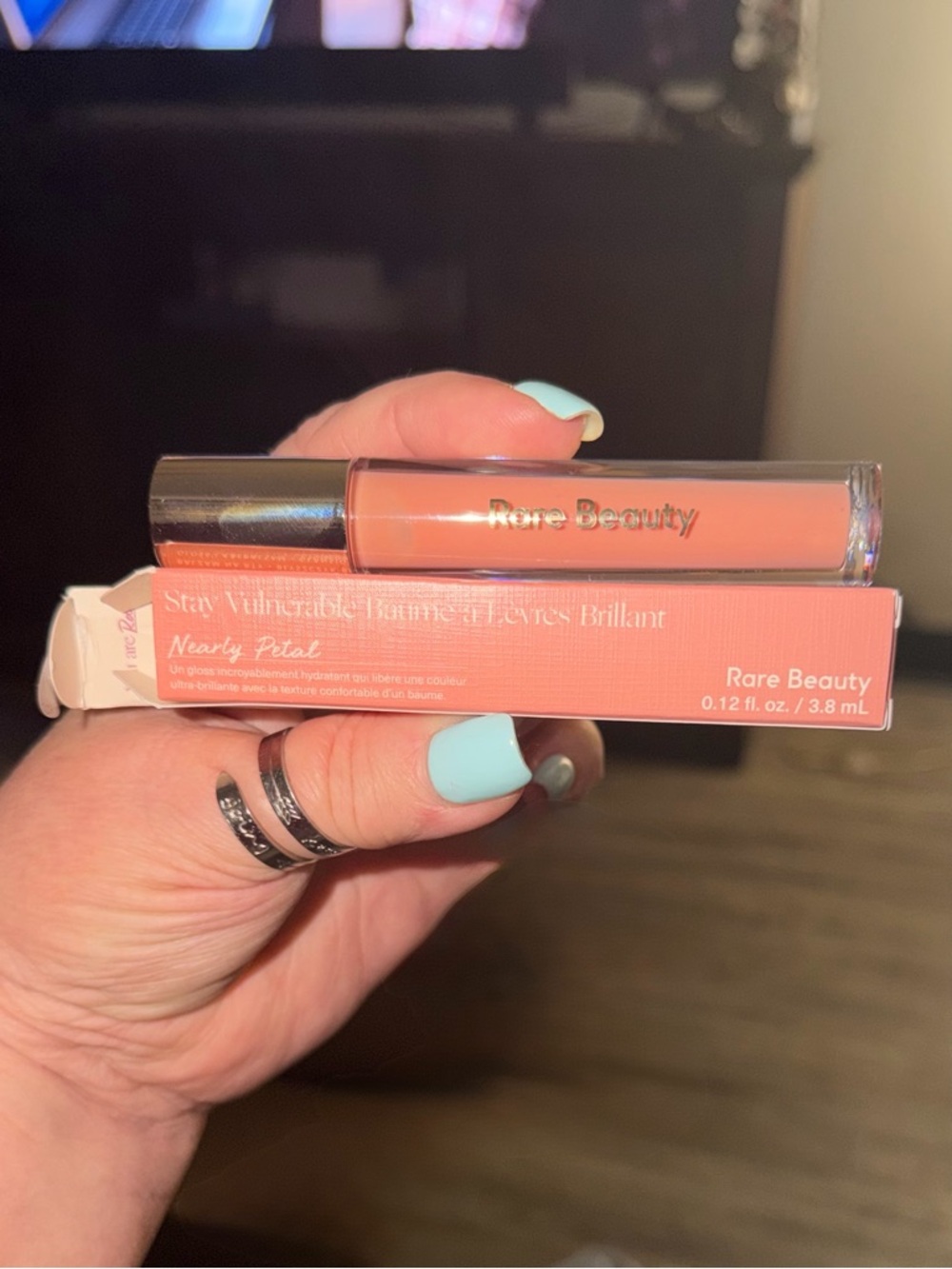 Rare Beauty Stay Vulnerable Plumping Gloss - Nearly Petal Peach